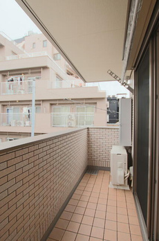 ホルツ中野坂上 