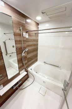 ＭＩＤ　ＴＯＷＥＲ　ＧＲＡＮＤ 