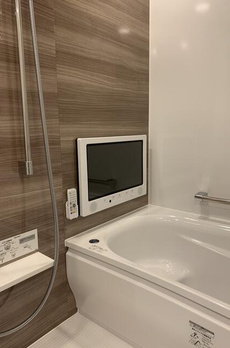 ＭＩＤ　ＴＯＷＥＲ　ＧＲＡＮＤ 