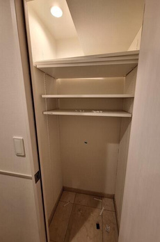 Ｈｉｌｌ　Ｆｌａｔ　Ｏｓａｋｉ 