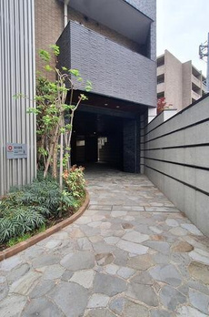 Ｈｉｌｌ　Ｆｌａｔ　Ｏｓａｋｉ 