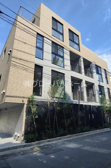 エクセルシオール新宿河田町 