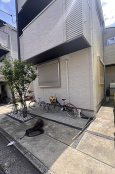 世田谷区北沢４丁目戸建 