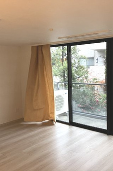 広尾アパートメント 