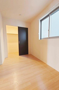 エルレナート新富町 