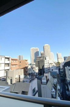 エルレナート新富町 