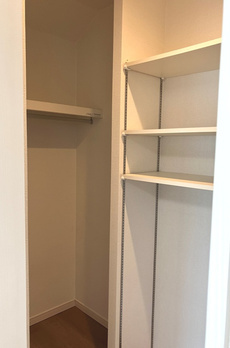 成城戸建 