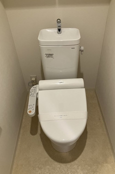 ＷＨＡＲＦ森下 