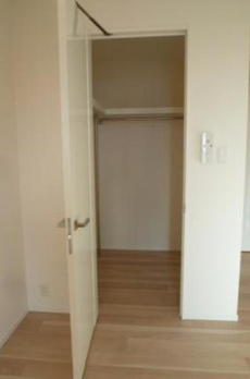 ＴＨＥ　ＲＯＰＰＯＮＧＩ　ＴＯＫＹＯ　ＣＬＵＢ　ＲＥＳＩＤＥＮＣＥ 