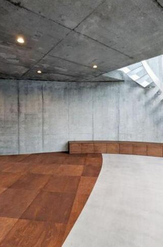 ＳＨＩＮＪＵＫＵ　ＮＥＷ　ＶＩＬＬＡ 