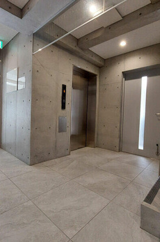 クレール三軒茶屋 