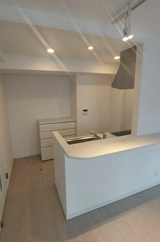 クレール三軒茶屋 