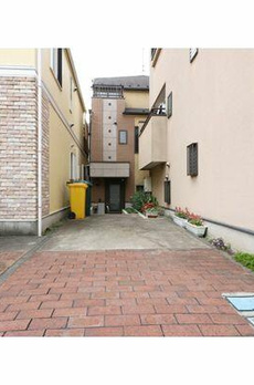 Ｕｅｈａｒａ　３　Ｈｏｕｓｅ 