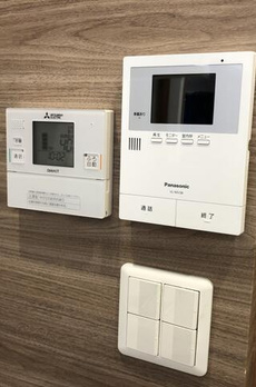 東銀座ロイアルハイツ 