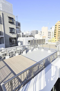 Ｋａｇｕｒａｚａｋａ　Ｔｅｒｒａｃｅ 