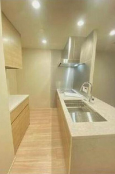 白金ザ・スカイ　ウエスト 