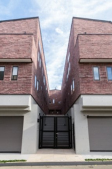ＢＲＩＣＫ　ＨＯＵＳＥ 
