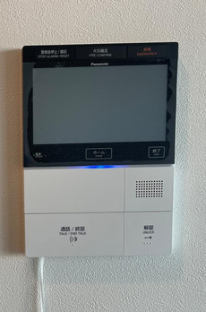 ＨＡＲＵＭＩ　ＦＬＡＧ　ＳＵＮ　ＶＩＬＬＡＧＥ　Ｃ棟 