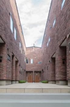 ＢＲＩＣＫ　ＨＯＵＳＥ 