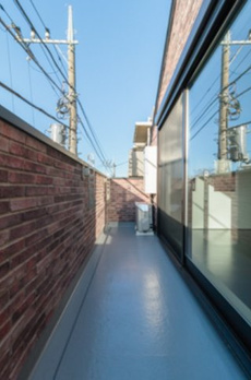 ＢＲＩＣＫ　ＨＯＵＳＥ 