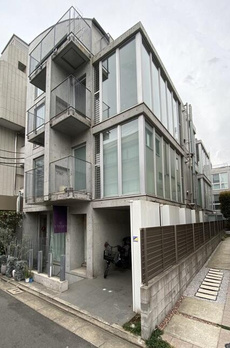 モデリアブリュット北参道 