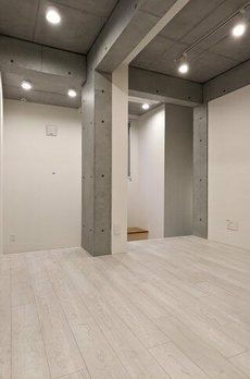 ミオテゾーロ哲学堂カーザ 