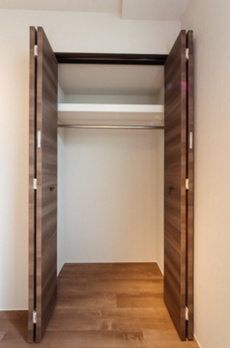 ＧＲＡＮＤＲＥＳＩＤＥＮＣＥ　ＡＳＡＧＡＹＡ 