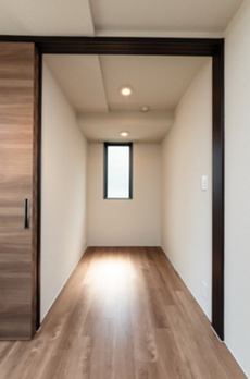 ＧＲＡＮＤＲＥＳＩＤＥＮＣＥ　ＡＳＡＧＡＹＡ 