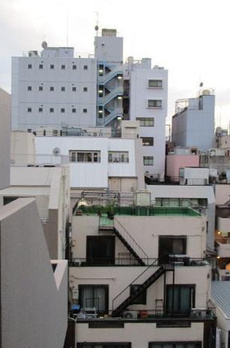 クリオ神田 