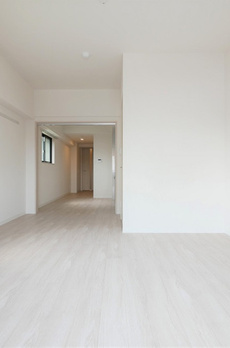 RYOGOKU STATION RESIDENCE 