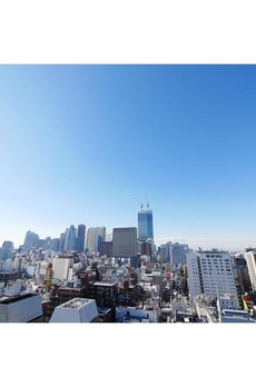 コンフォリア新宿イーストサイドタワー 