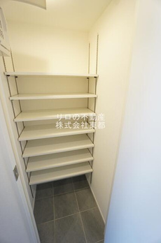プライムメゾン方南町 