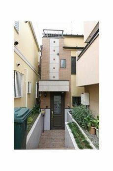 Ｕｅｈａｒａ　３　Ｈｏｕｓｅ 