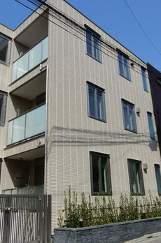 カーサ柿の木坂 