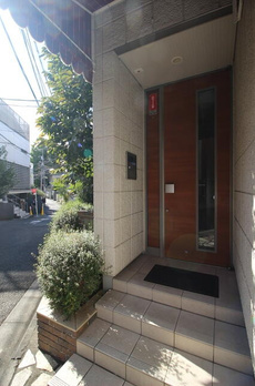 シャルム神宮前 