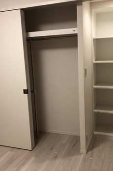 パークアクシス市谷左内町 