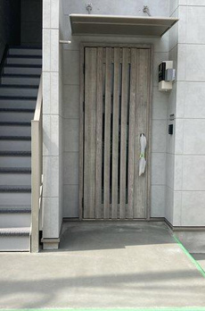 ラ　ファミーユ 