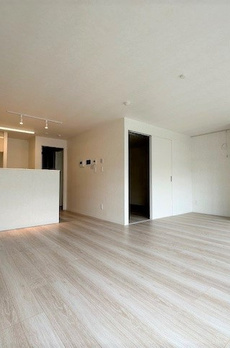 広尾アパートメント 