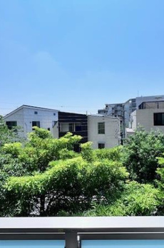 Ｂｒｉｌｌｉａ　ｉｓｔ　三軒茶屋　アイビーテラス 