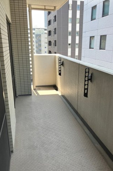 モア・クレスト築地 