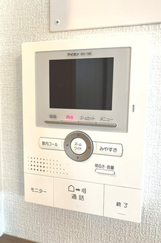 成城戸建 