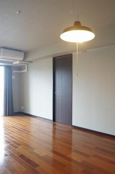 ＴＨＥ　ＫＯＳＵＧＩ　ＴＯＷＥＲ 