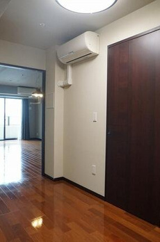 ＴＨＥ　ＫＯＳＵＧＩ　ＴＯＷＥＲ 