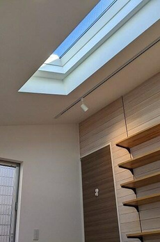祖師谷４丁目３階建戸建 