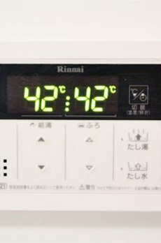プラシード青山 