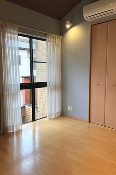 西麻布戸建 