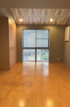 西麻布戸建 