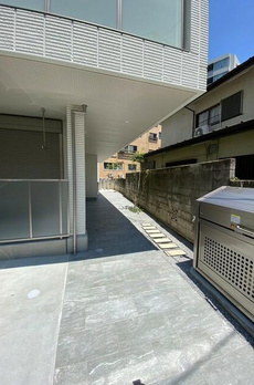 Ｌｕｘｅ　Ｈｉｇａｓｈｉｎａｋａｎｏ 
