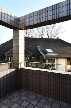 ヒルクレスト神山 
