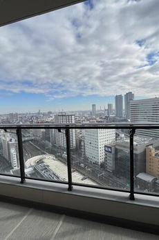 ＴＨＥ　ＹＯＫＯＨＡＭＡ　ＦＲＯＮＴ　ＴＯＷＥＲ 